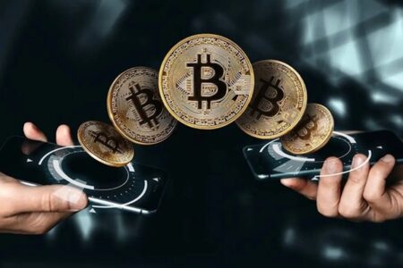 بیت‌کوین ۸۲ هزار دلاری شد؛ بازار منتظر تصمیم بعدی فدرال رزرو