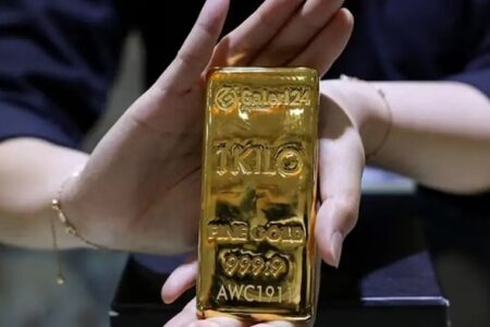 پیش‌بینی قیمت طلا تا پایان ۲۰۲۶؛ سقوط ۲۰ درصدی ادامه دارد؟